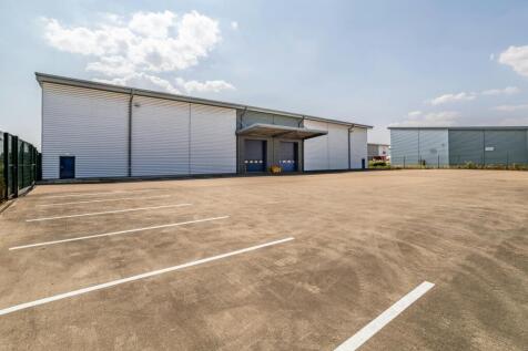 18 Titan Drive - Peterborough-41.jpg