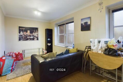Kitchen &amp; Living area