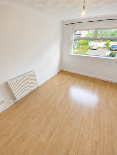 14, Alan Breck Gardens, Edinburgh, EH4 7HU photo 4