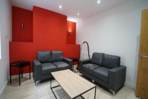 Living Room.JPG