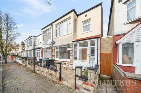 Flat 37, Higham Road N17 6NQ-12.jpg