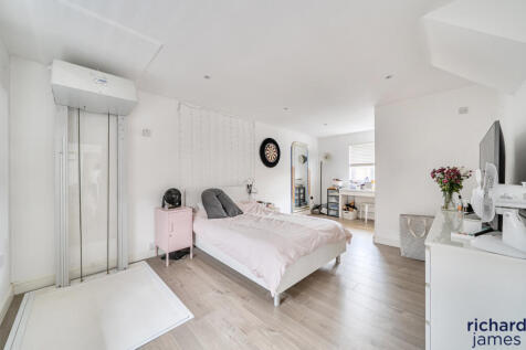 02e08447410c4241a5e8bdf0c9a90291