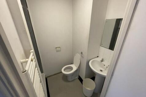 Gwennyth House, Flat 1, Room 2, Gwennyth Street, Cathays photo 3