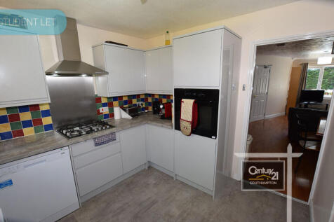 |Ref: R153573|, Highcrown Street, Southampton, SO17 1QF photo 3