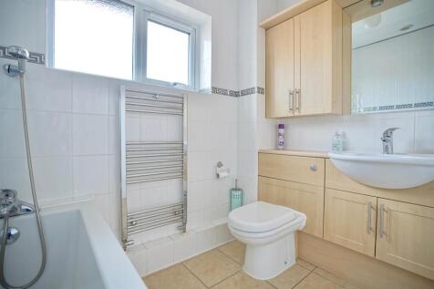 Rectory Court , Sandy photo 5