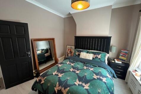 main bedroom 2