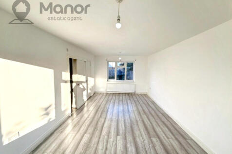 Spacious Lounge