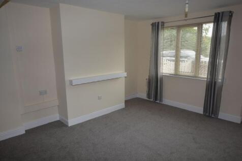 Shireoaks Row photo 3