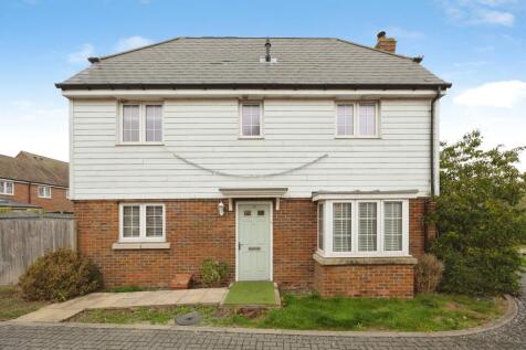 Song Thrush Drive, Finberry, Ashford. 3 bedroom detached house for sale