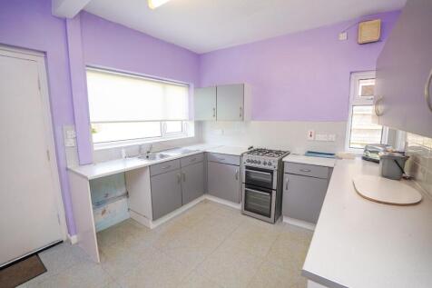 Acacia Crescent, Beech Hill, Wigan, WN6 8QZ photo 4