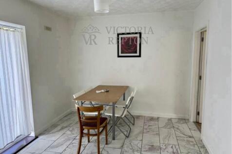 Conygre Grove, Filton BS34 photo 4