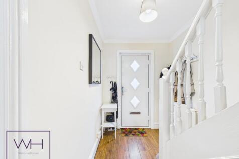 CAM03785G0-PR0322-ST