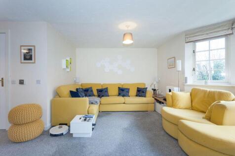 OPEN PLAN LOUNGE DINING KITCHEN