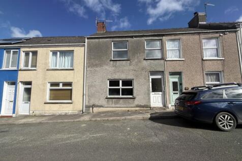 Pembroke Dock, SA72 - property photo