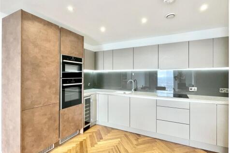 Deansgate Square, 9 Owen Street, South Tower, Manchester, M15 photo 3