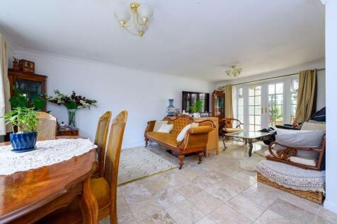 Sitting Dining Room
