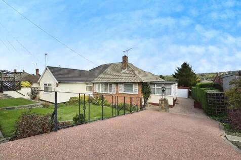 Cleckheaton, BD19 - property photo