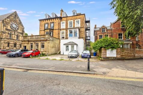 26 Ramshill Road, Scarborough, YO11 2QF