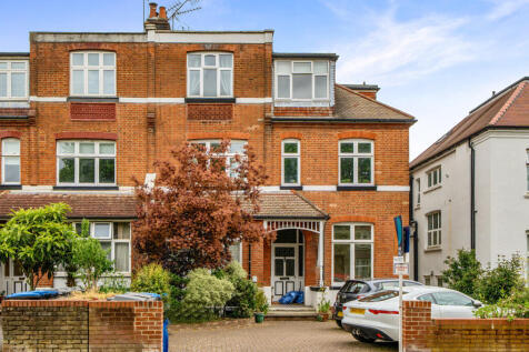 London, NW2 - property photo