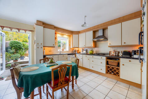 A06 - 95 Gras Law...