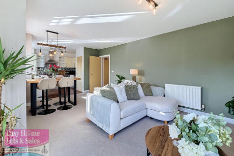 Living/Kitchen