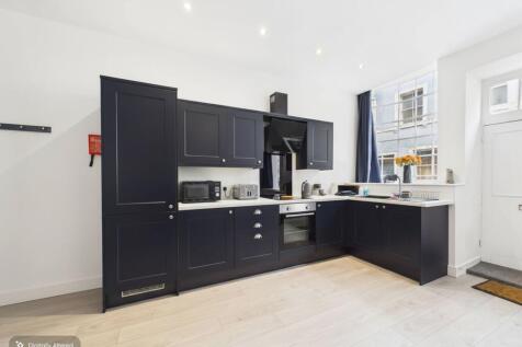 Open Plan Lounge/Dining Kitchen