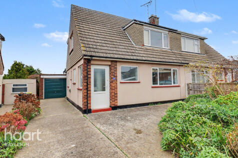 Rayleigh, SS6 - property photo