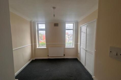 Beresford Avenue, Skegness, PE25 photo 3
