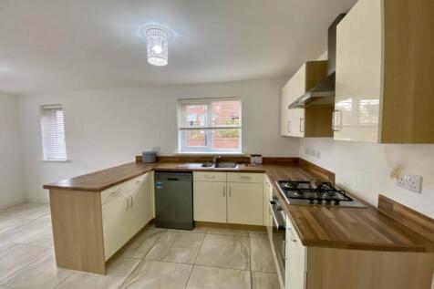 Tal Coed, Coity, Bridgend  photo 3