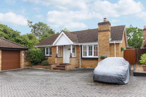 Wellingborough, NN8 - property photo