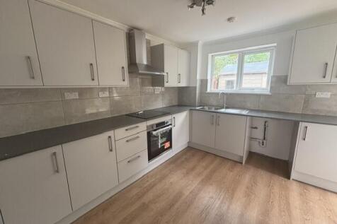 Elm Green, Basildon, Essex, SS13 photo 4