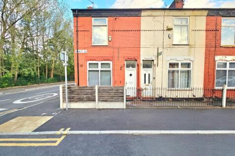 2-bed terraced on Audley Road, Levenshulme, Manchester, M19, £1,100/mo