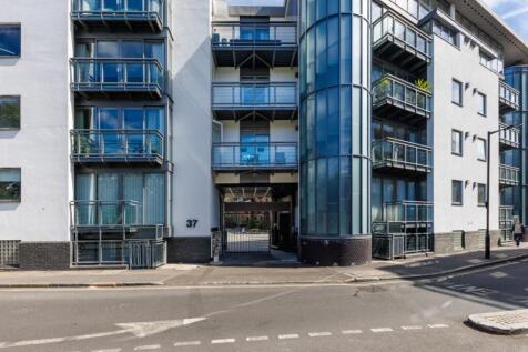 Tanner Street 37 ...