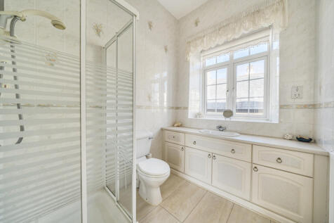 1335581-12-6899e4...