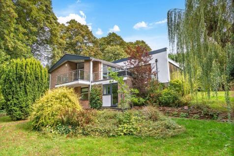 Welcome To No.12 Warwick Road