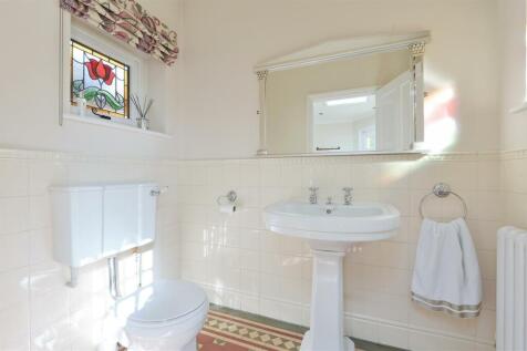 BURDON LANE 152  (1).jpg