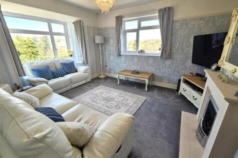 Sitting Room.jpg