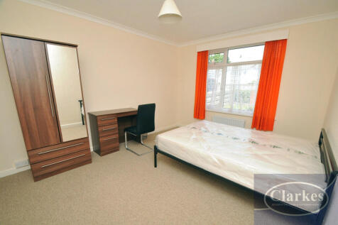 Heathfield Avenue, Wallisdown photo 5