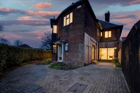 Twilight Front Elevation