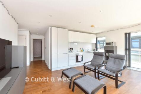 Kitchen/ Living Room