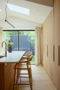 304682 - A0OP6000009FKG1MAA_N7-edit.jpg