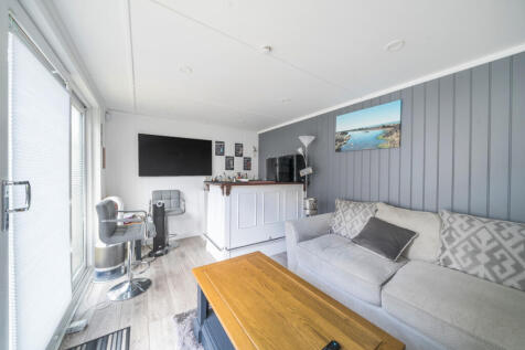 1327275-10-687e29...