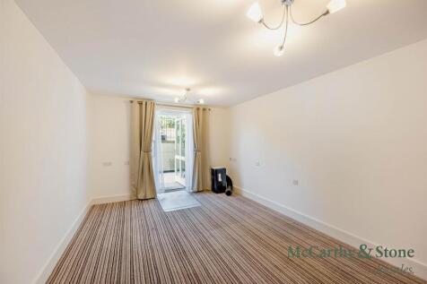8702970-interior03-800.jpg
