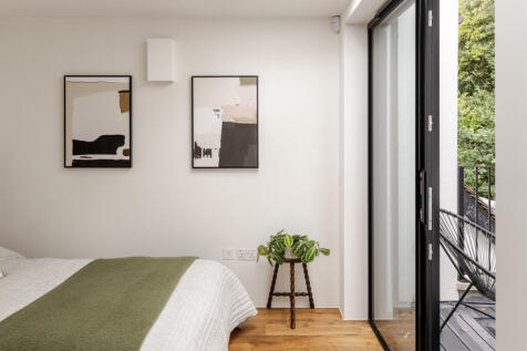 308073 - 20250902-TMH_NETHERHALL-GDNS-47_HI_RES...