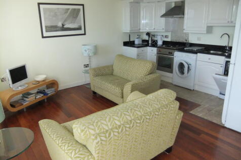 Priory Flats, 34 Luccombe Road, Shanklin, PO37 photo 4