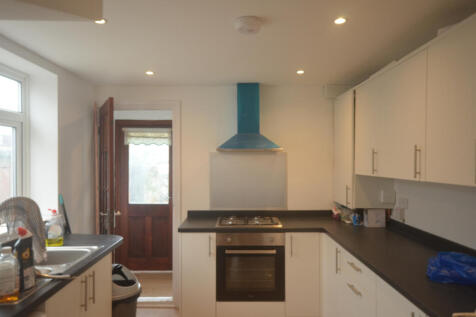 Three Bedroom semi-detached house to rent