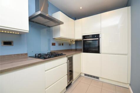 Springfield Close, Lofthouse, Wakefield, West Yorkshire photo 3