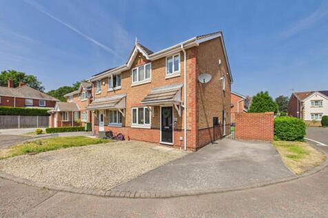 1- Rob Hammond EweMove Pontefract