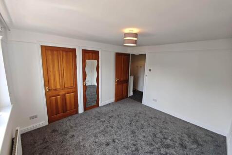 Jacobite Close, Salford photo 5