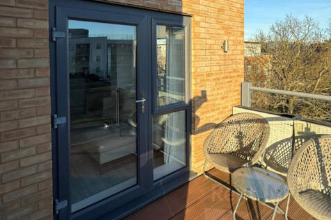 balcony.jpeg